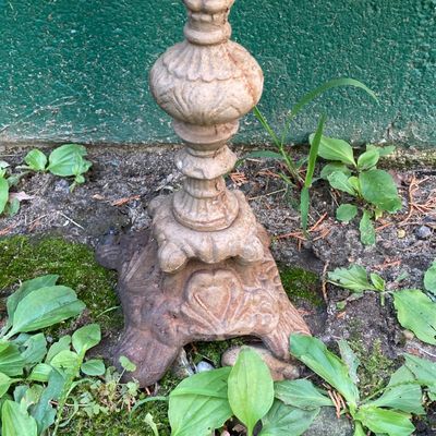 LOT 87: Cast Iron / Metal Garden Decor - Welcome Stake, Bird Feeder and Bell
