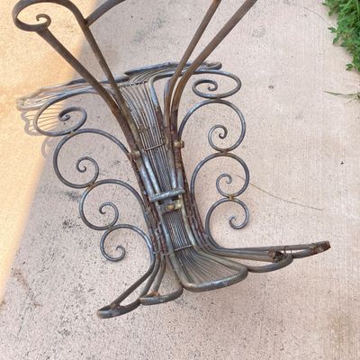 LOT 89: Unique Find - Metal Butterfly Chair