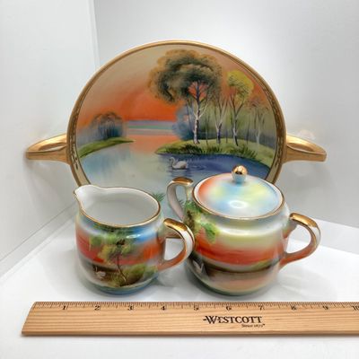 LOT 103: Beautiful Collection of Hand Painted Porcelain / China - Limoges, Nippon, Noritake Japan and More