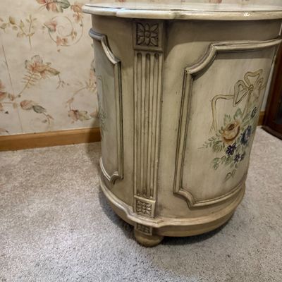 LOT 32: Hand-Painted Round Cabinet/Side Table with Lamp