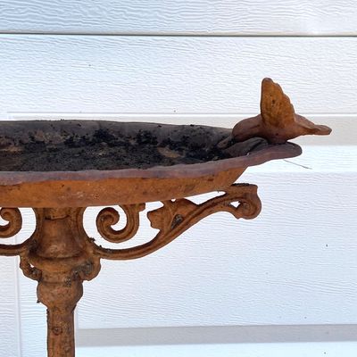 LOT 91: Vintage Garden Decor - Metal / Iron Hummingbird Feeder / Bath with Baby Coach
