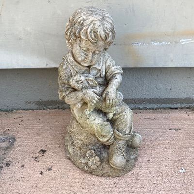 LOT 85: Assorted Patio / Outdoor Decor - Frog, Faux Plant, Jim Shore, Statues and More
