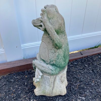 LOT 85: Assorted Patio / Outdoor Decor - Frog, Faux Plant, Jim Shore, Statues and More