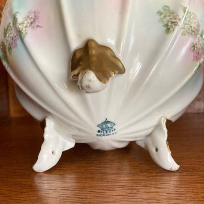 LOT 104: Vintage French / Victorian Style Hand Painted Decor - Silesia Germany Bowl and More
