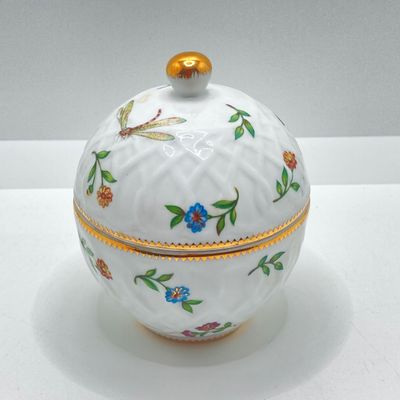 LOT 71: Stained Glass Tea Light Lamp / Light, I Godinger & Co Lidded Bowl with Cast Iron Grasshopper