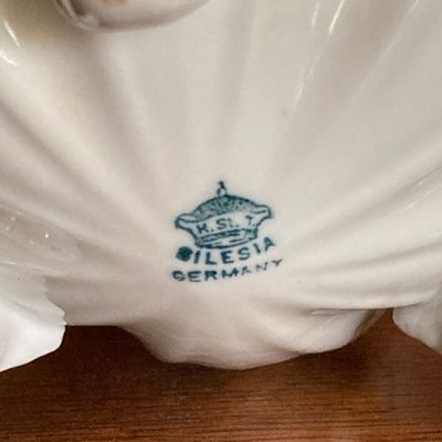 LOT 104: Vintage French / Victorian Style Hand Painted Decor - Silesia Germany Bowl and More