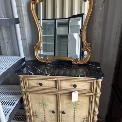 11800 cabinet with mirror