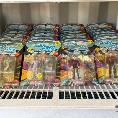 5018 star trek auction figures