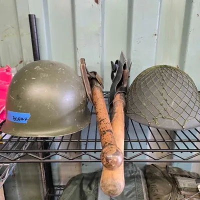 3524 wwii helmets and shovels