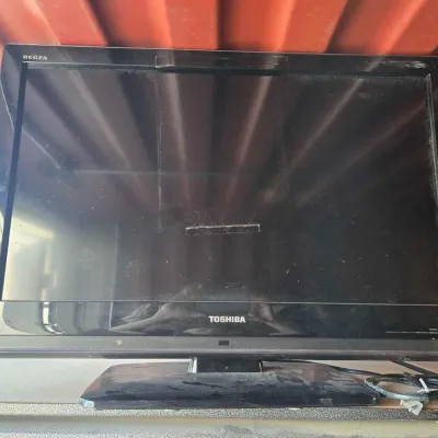 6000 toshuba regza small tv