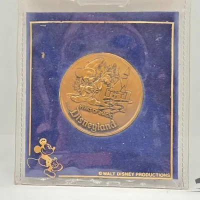 1758 disneyland 35th anniversary medal