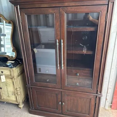 11802 china hutch