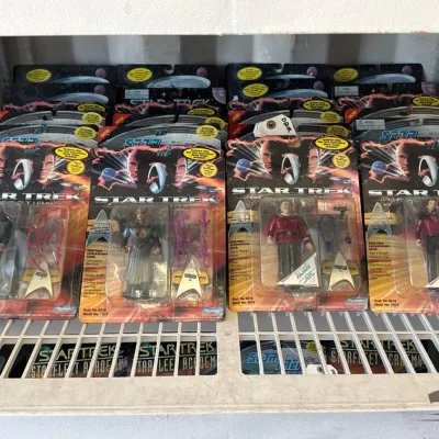 5026 star trek auction figures