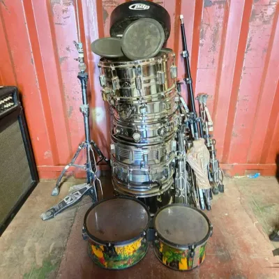6120 drumming equipment