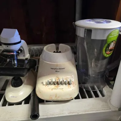 6520 blender and microscope