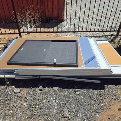 87004 white boards and pin boards