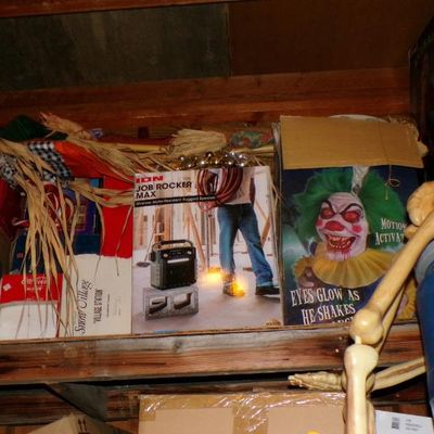 Sale Photo Thumbnail #266