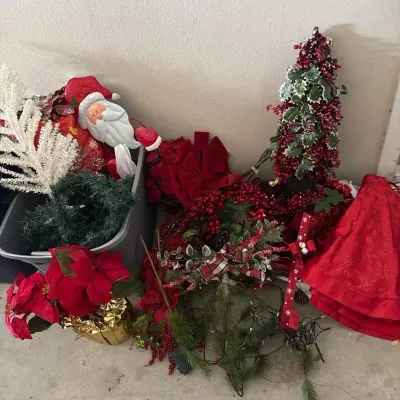 Holiday Floral