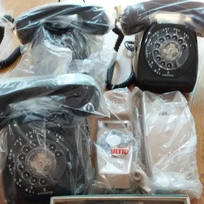 Rotary phones, new