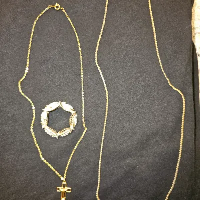Vintage Gold Necklace and Brooch Jewelry Lot | Beautiful Pieces