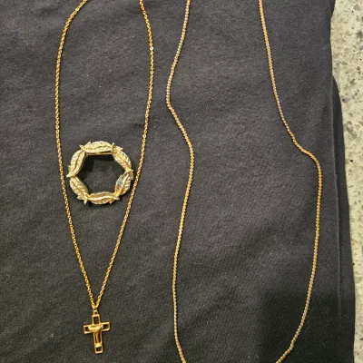 Vintage Gold Necklace and Brooch Jewelry Lot | Beautiful Pieces