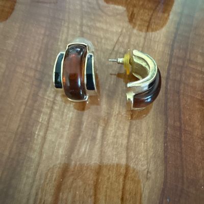 Sale Photo Thumbnail #583