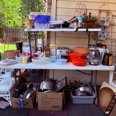 Estate sale photo