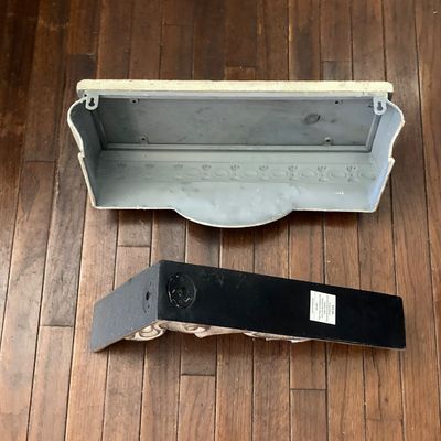 LOT 232: Collection of Assorted Wall Sconces, Brackets and Hanging Shelves (Wood, Metal and Resin)