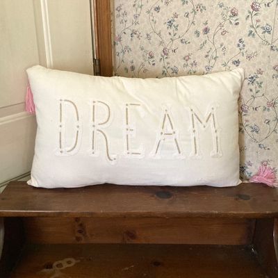 LOT 228: Home Decor Collection - Retro Style Phone, Wall Decor and Throw Pillows