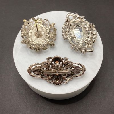LOT 243: Three Rhinestone / Stone Brooch / Pin Collection - Art and More