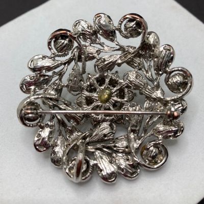 LOT 239: Collection of Three Vintage Rhinestone Brooches / Pins