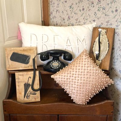 LOT 228: Home Decor Collection - Retro Style Phone, Wall Decor and Throw Pillows