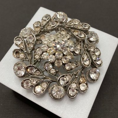 LOT 239: Collection of Three Vintage Rhinestone Brooches / Pins