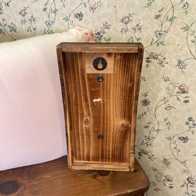 LOT 228: Home Decor Collection - Retro Style Phone, Wall Decor and Throw Pillows