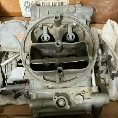 VINTAGE HOLLEY 4 - BARREL CARBURETOR 