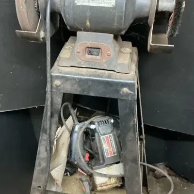 VINTAGE “ SEARS” CRAFTSMAN BENCH GRINDER “ SEARS” CIRCULAR SAW