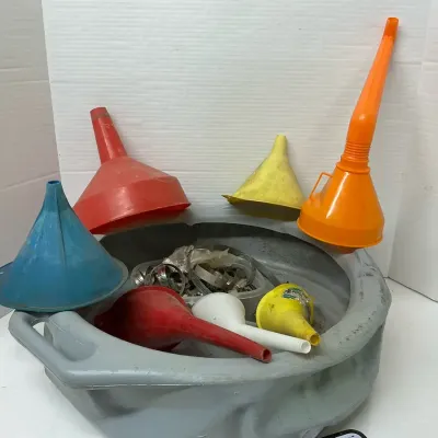 Plastic Oil Drain Pan With Various Funnels And Gear Hose Clamps