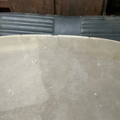 VINTAGE REAR SEAT / AUTO