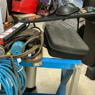 WELDING STATION LOT