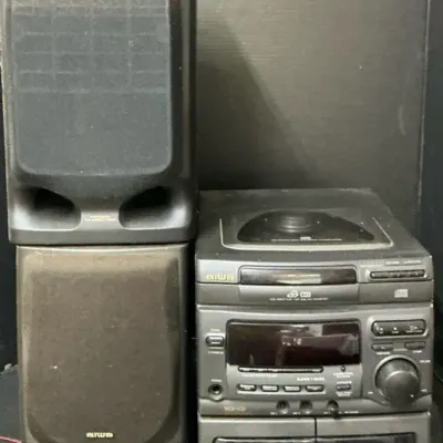 VINTAGE - “AIWA” COMPACT DISC PLAYER 