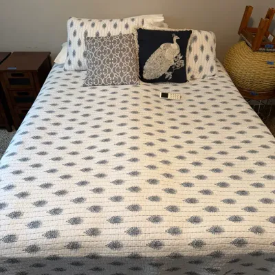 Electronic Adjustable Bed And Bed Frame