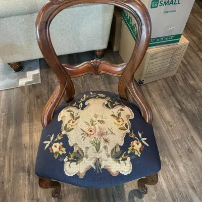 Vintage Chair 