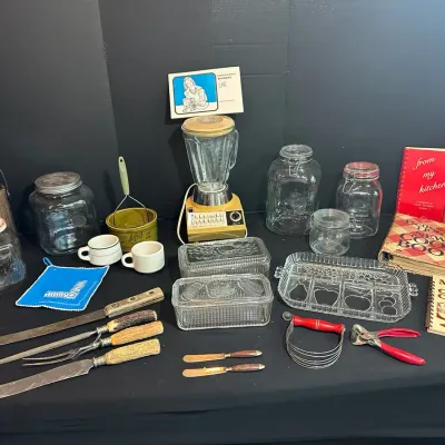 Vintage Kitchen 