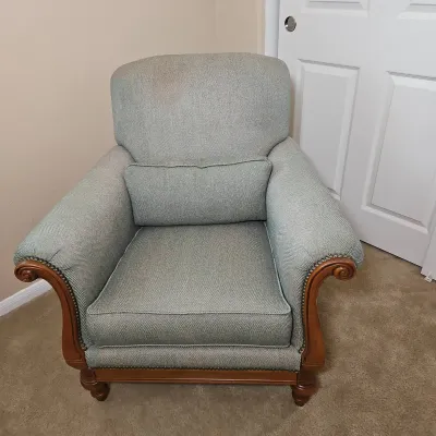Thomasville Light Green Tweed Chair