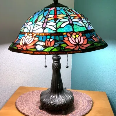 Tiffany Style Table Lamp
