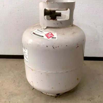 Full Propane Tank 
