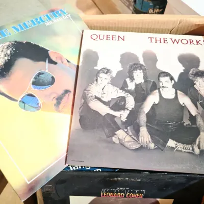 Estate sale photo