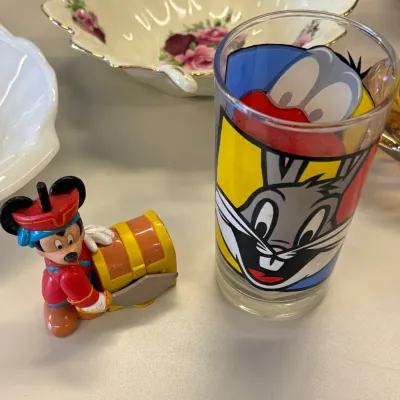 mickey mouse and bugs bunny 