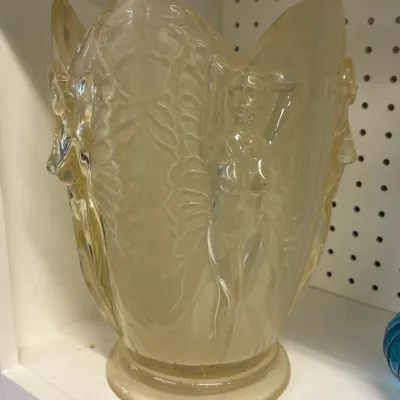 art deco vase