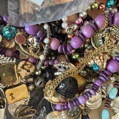 Vintage Mixed Costume Jewelry Lot Necklaces Earrings Brooches Watches Pendants Craft Resale Bundle